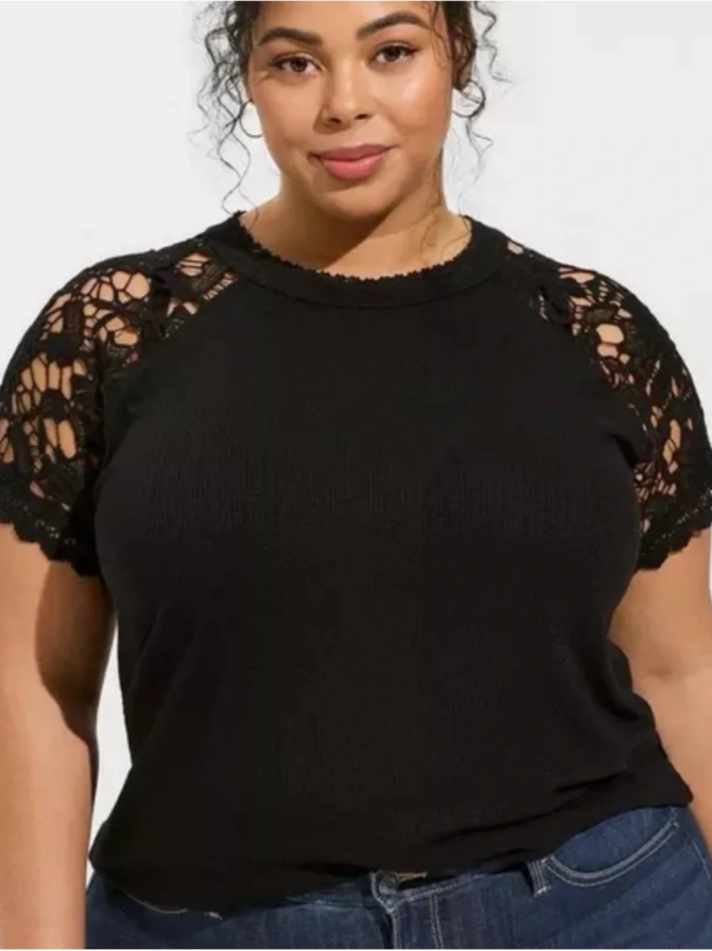 Torrid Textured Jersey Crewneck Crochet Raglan Top NWT - Picture 1 of 6